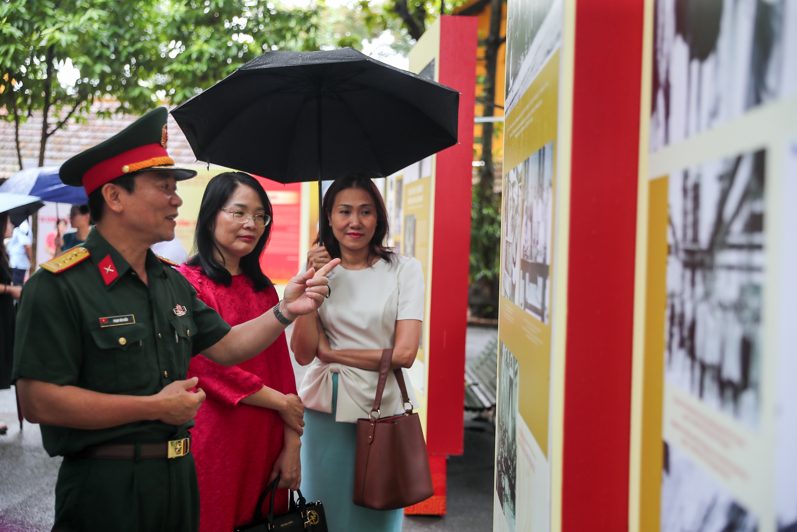 Khai mạc Triển lãm quốc gia “Di chúc của Chủ tịch Hồ Chí Minh - giá trị và sức sống trường tồn” - Ảnh 10.